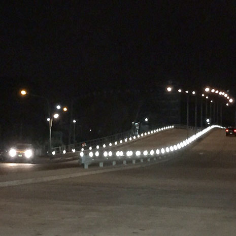 sp-gruh12-guardrail markers